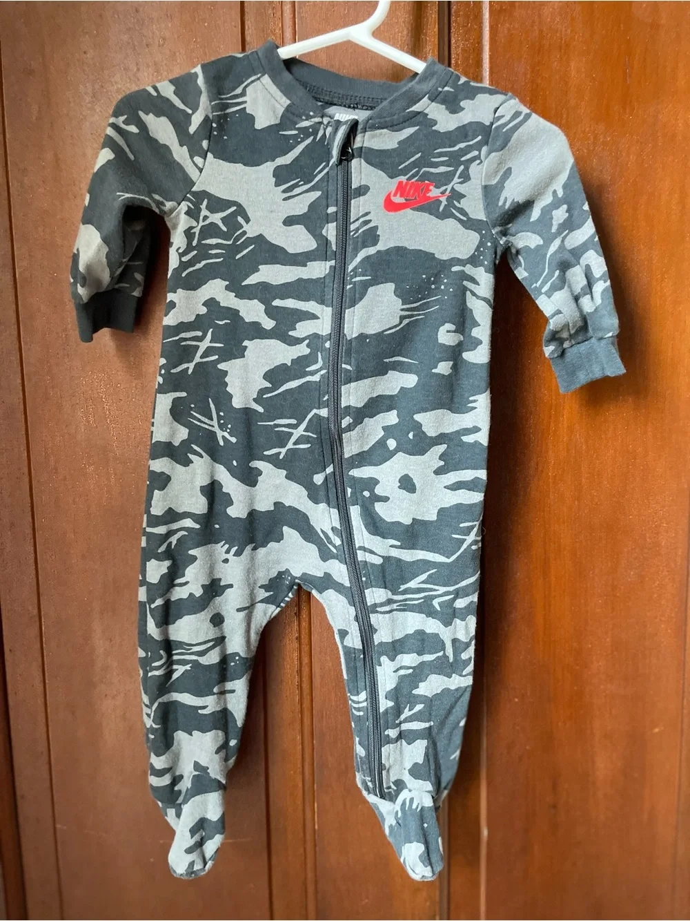 Nike brand boys